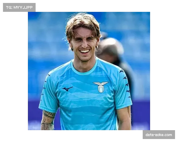 扎伊尔-埃梅里身价稳步提升，19岁法国国脚坐稳巴黎主力中场